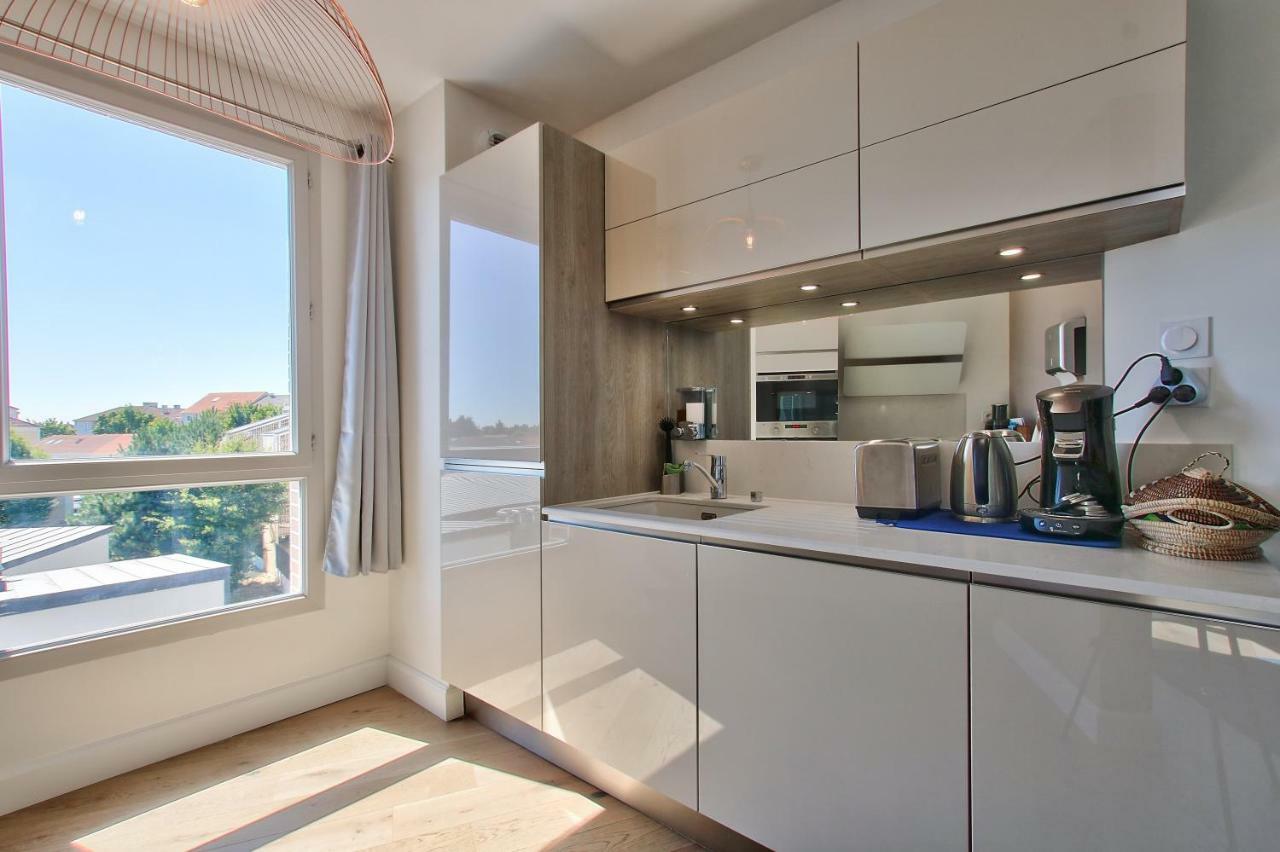 Bedland Apartment บายญี-โรแม็งวีเญร์ ภายนอก รูปภาพ