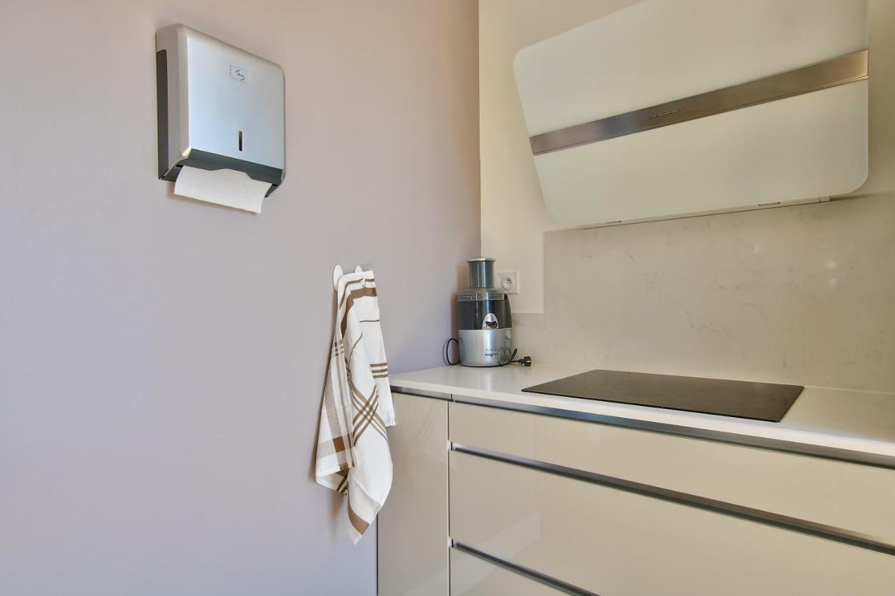 Bedland Apartment บายญี-โรแม็งวีเญร์ ภายนอก รูปภาพ