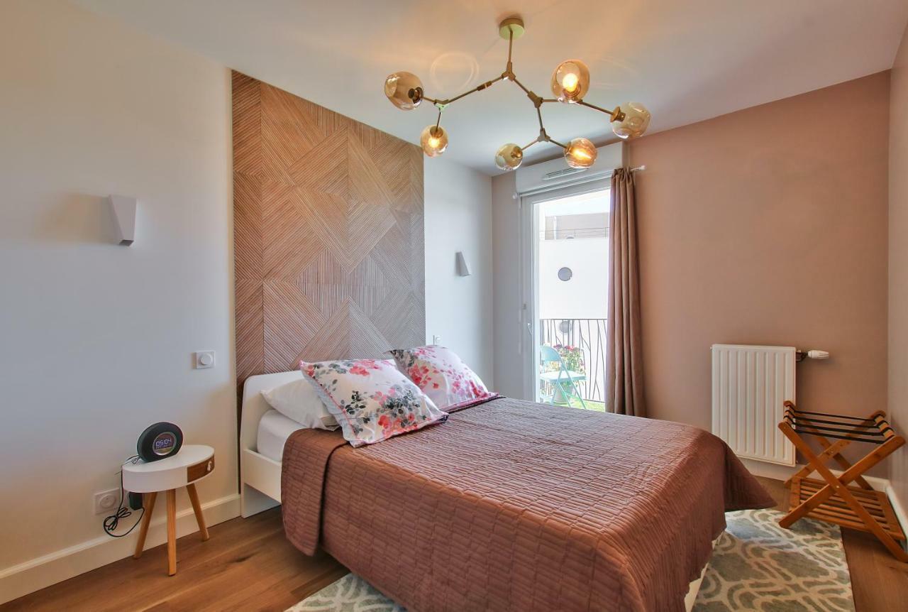 Bedland Apartment บายญี-โรแม็งวีเญร์ ภายนอก รูปภาพ